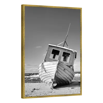 Quadro Decorativo Barco Encalhado na Praia