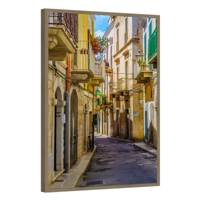Quadro Decorativo Rua de Pedra com Varandas Coloridas